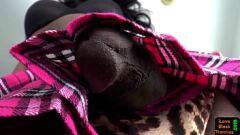 تشغيل خنثى أسود قصف كس مع ديك كبيرة