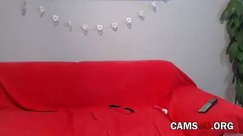 play Masturbare în plase și chiloți pe webcam