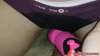 play Chuveiro através da minha calcinha no pau dele - registre-se para obter tokens grátis em yourbongacams.com