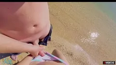 play Halk Sahilinde MILF El İşi Yakalandı: Külot Karşılaşmasında Cum
