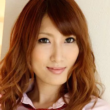 Gwiazda porno Yume Mitsuki