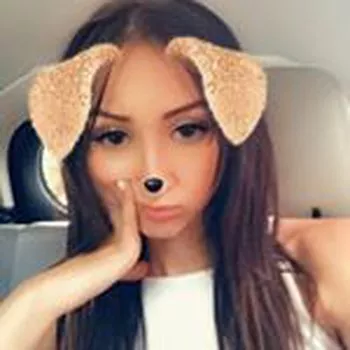 Actrita Carmen Rae