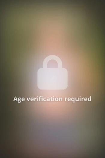 अभिनेता Brandy Smile