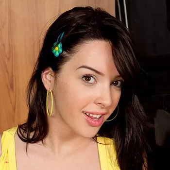 Порнозвезда Natalie Heart